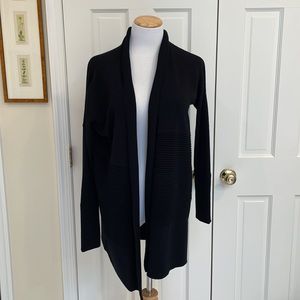 LULULEMON - BLACK CARDIGAN